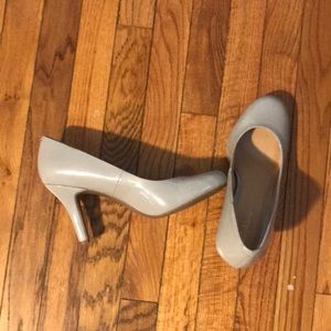 EUC Kelly & Katie Isabel High Heels Sz 11